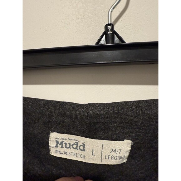 Mudd Flx Stretch Ponte Leggings SIZE Large Short - Picture 2 of 4